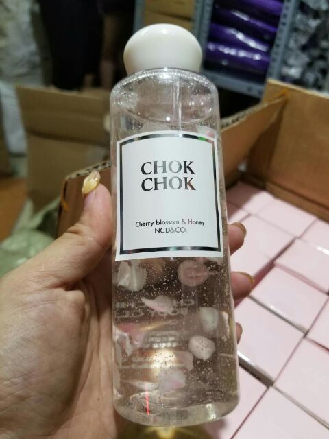 Sữa tắm trắng da Hàn Chok Chok