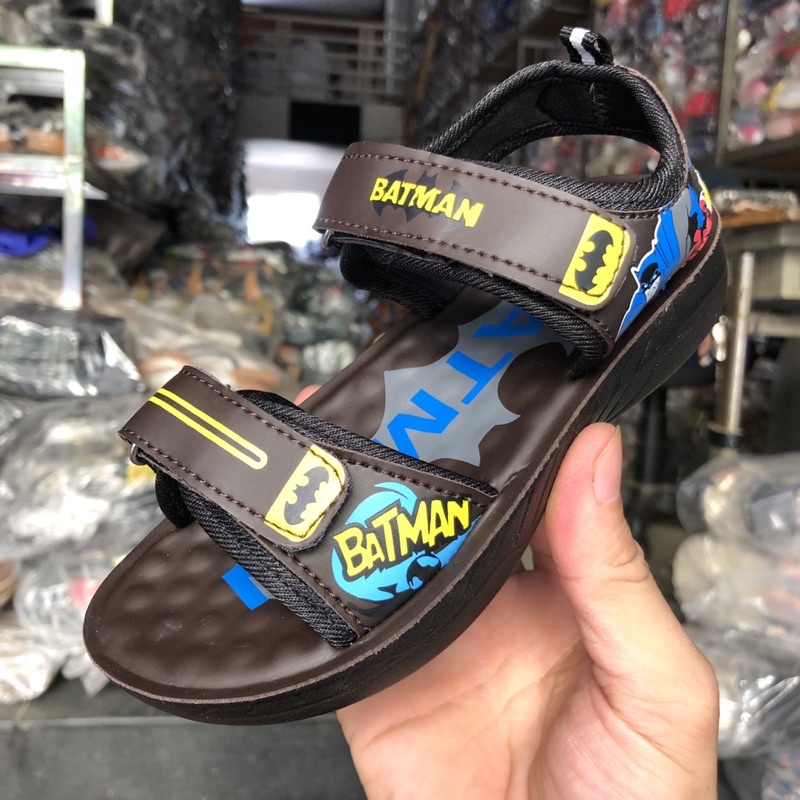 Dép trẻ em sandal bé trai siêu nhân batman, quai hậu học sinh da đế cao su nhẹ xpa giá rẻ