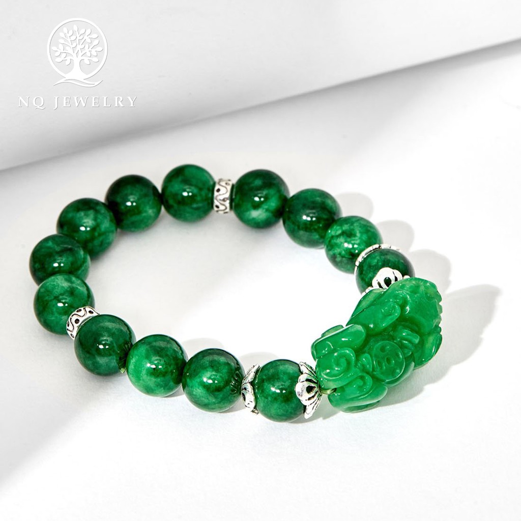 Vòng tay charm tỳ hưu đá - NQ Jewelry