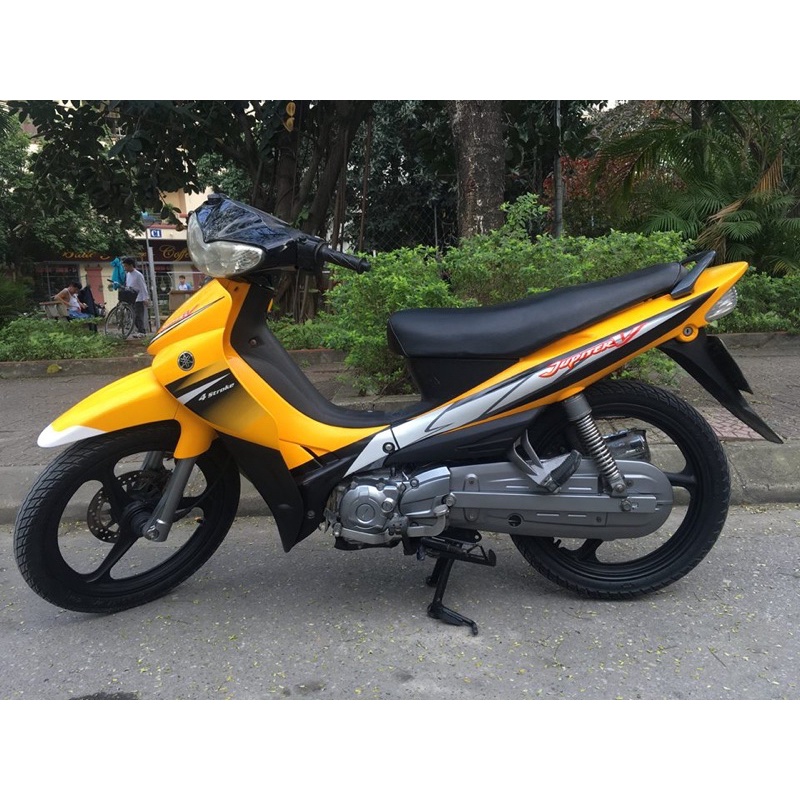 ( Quí khách vui lòng mang ra tiệm cho thợ dán ) Jupiter vàng đen