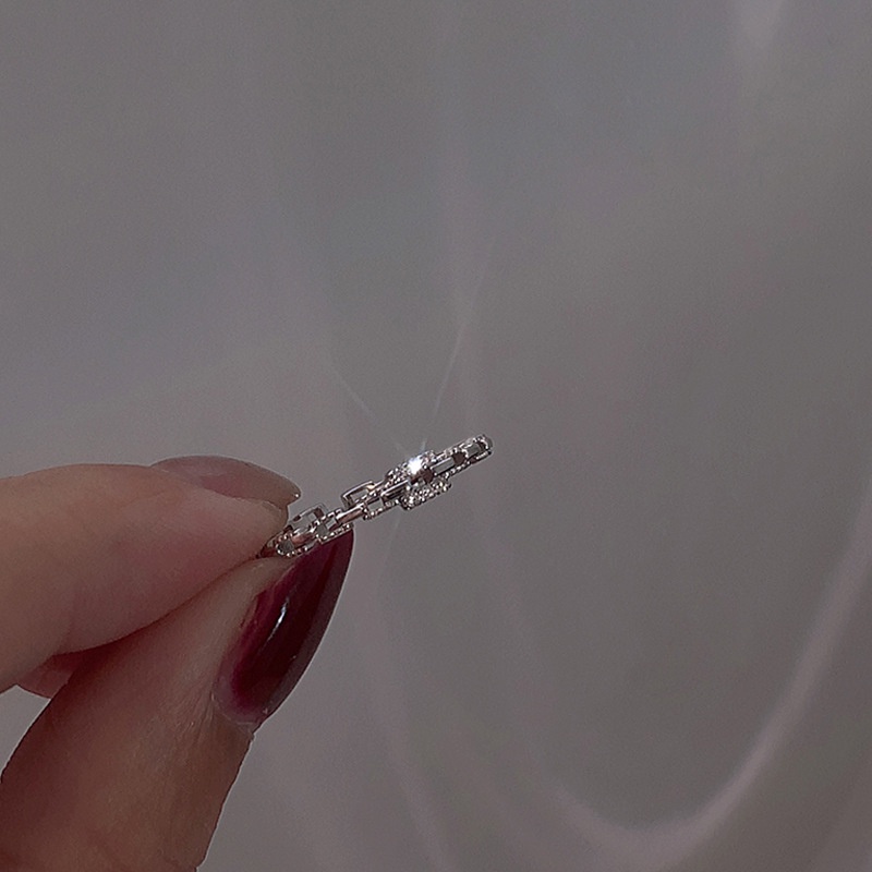 Nhẫn đeo ngón tay dạng hở điều chỉnh được bằng đồng đính đá nhân tạo thời trang đơn giản dành cho nữ