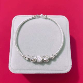 Vòng tay bạc nữ công nghệ