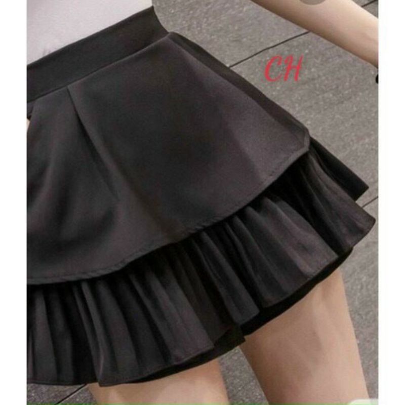 Chân Váy Đen Dáng Xòe 2 Tầng Dập Ly trongĐầm dáng ngắn Midi2 lớp có quần trong vintage