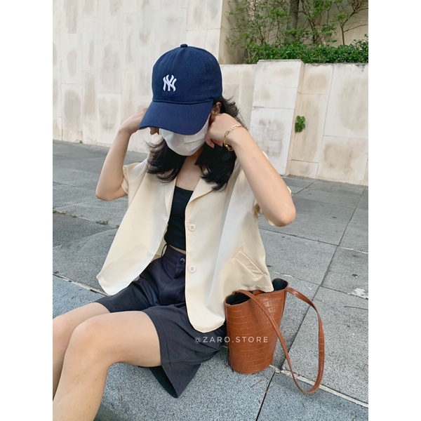 Áo blazer ngắn tay