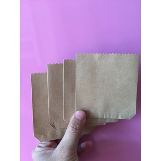 100 túi kraft răng cưa kt:8x8cm