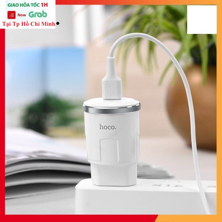Cóc Sạc Hoco C37A Sạc Nhanh 2.4A Dùng Cho Tất Cả Các Dòng Điện Thoại