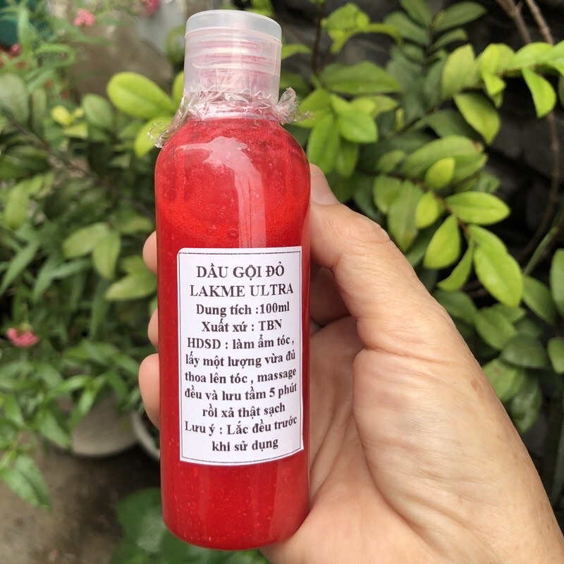 Dầu gội cho tóc nhuộm đỏ Lakme Teknia Ultra Red Shampoo Refresh 300m