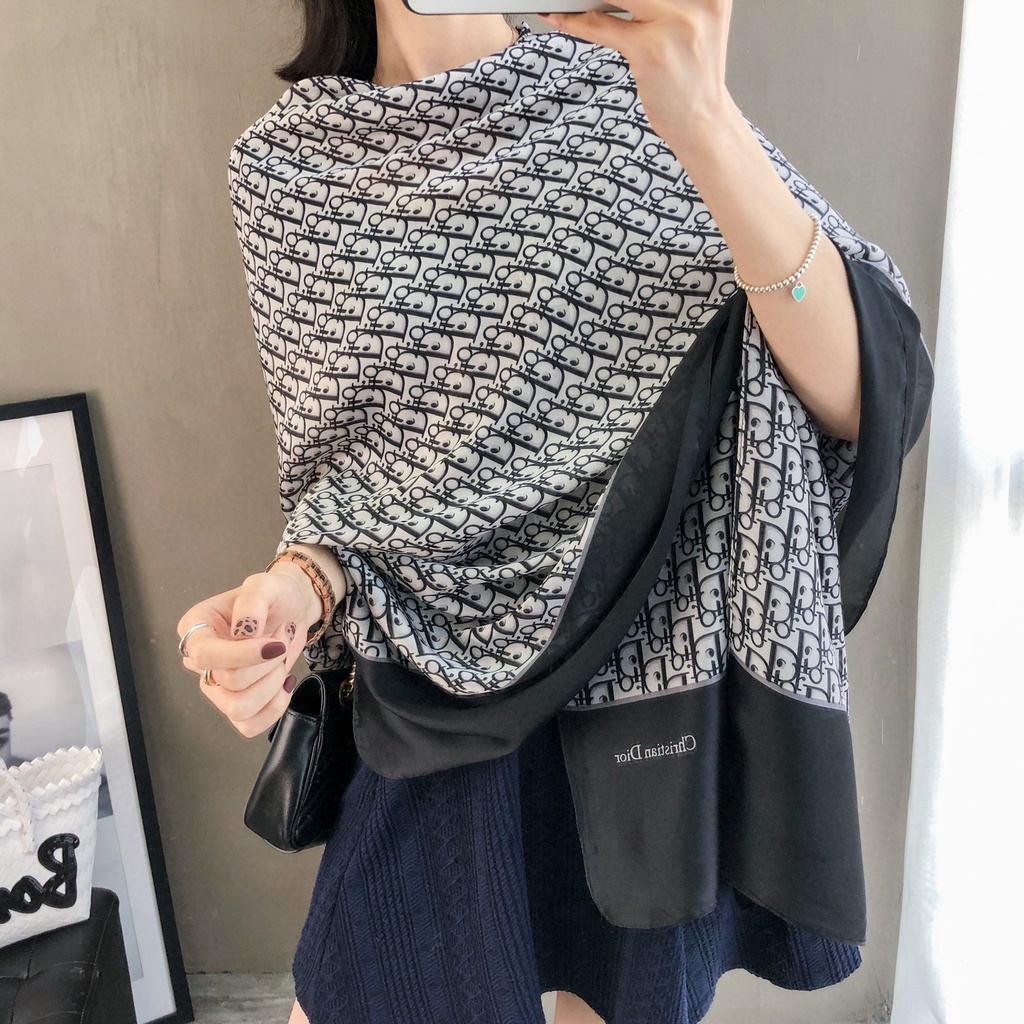 Khăn Choàng Lụa In Chữ D 180 * 90cm Dành Cho Nữ