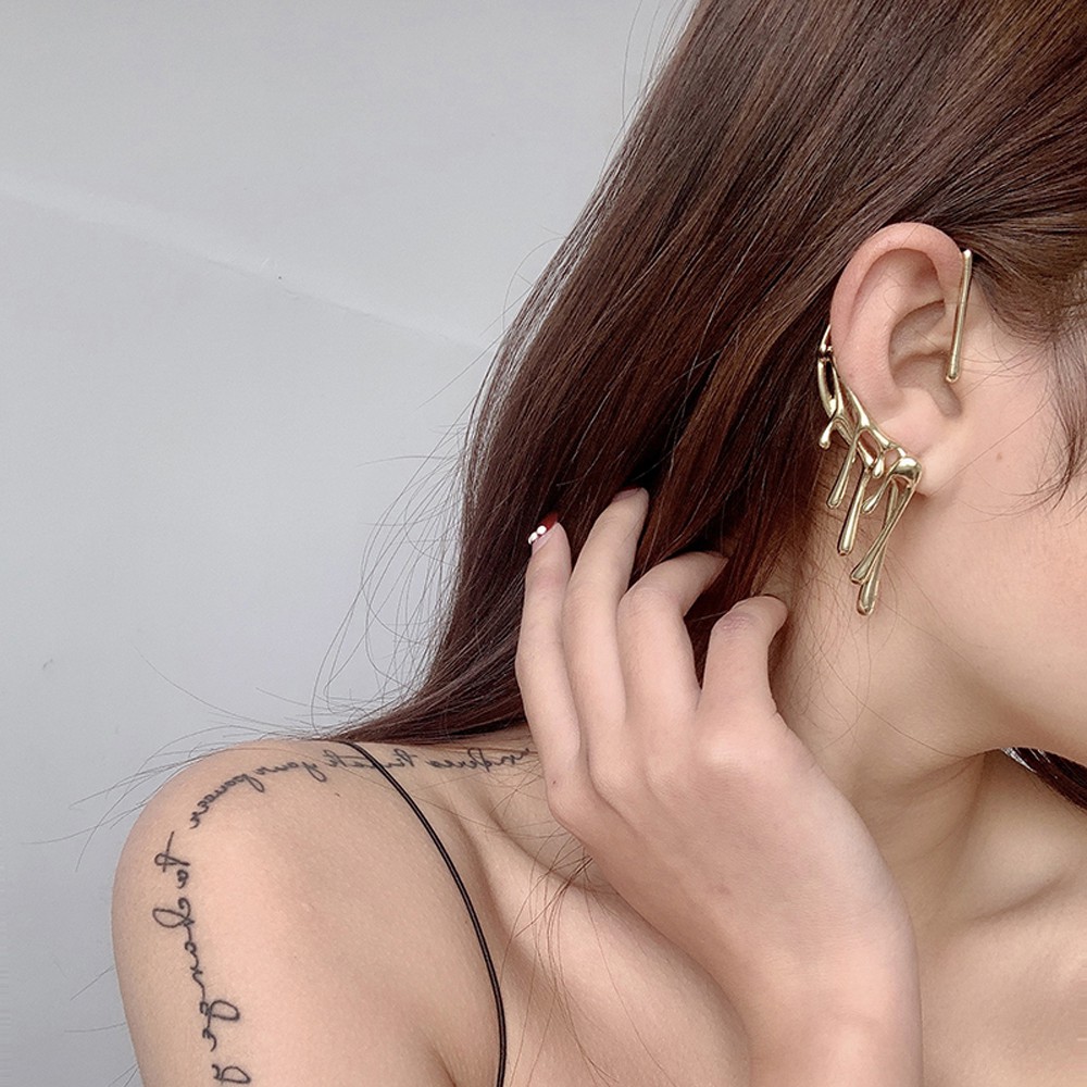 Khuyên Tai Nữ Trang Tạo Hình Độc Đáo