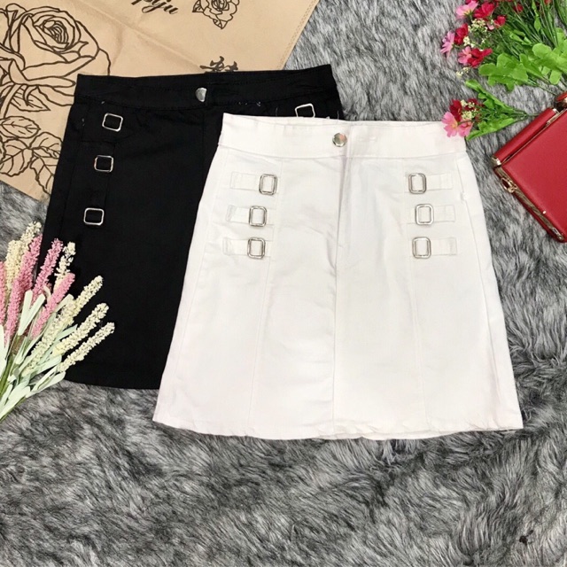 Chân Váy Kaki Kiểu Khoen Hai Bên Siêu Xinh