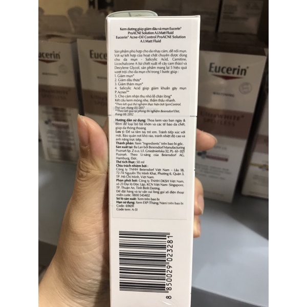 Eucerin Kem dưỡng ẩm, kiểm soát nhờn suốt 8h ProAcne A.I Matt Fuild 50ml