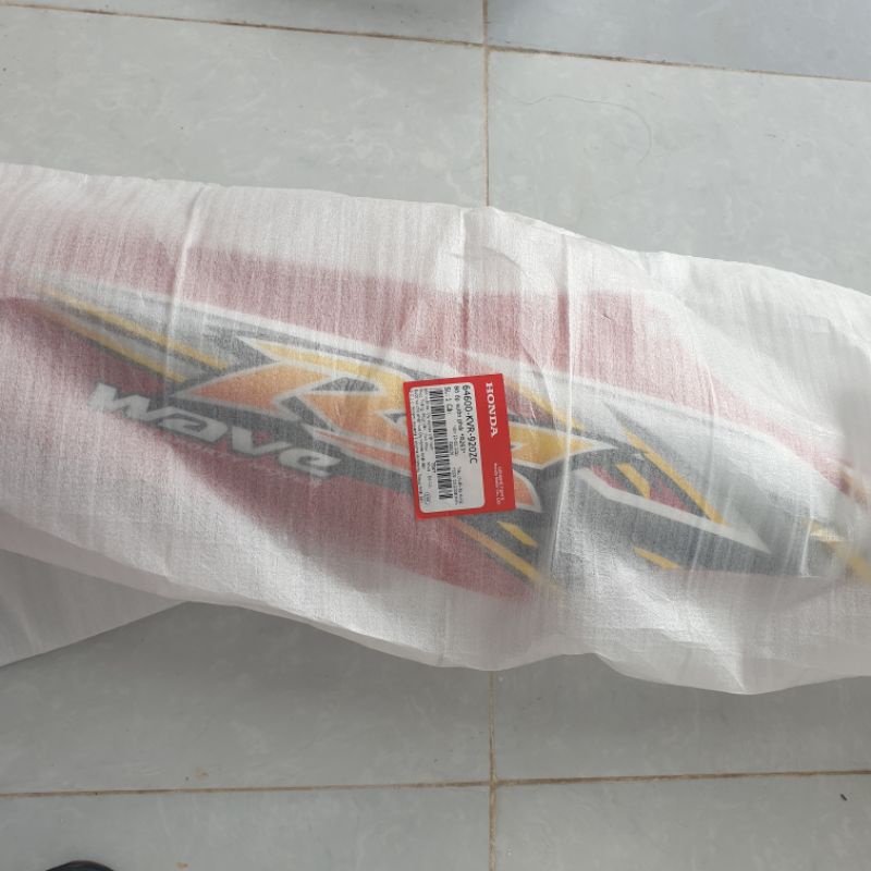 ỐP SƯỜN WAVE RS 100 ĐỜI 2006 MÀU ĐỎ LIỀN TEM XÁM VÀNG CHÍNH HÃNG HONDA