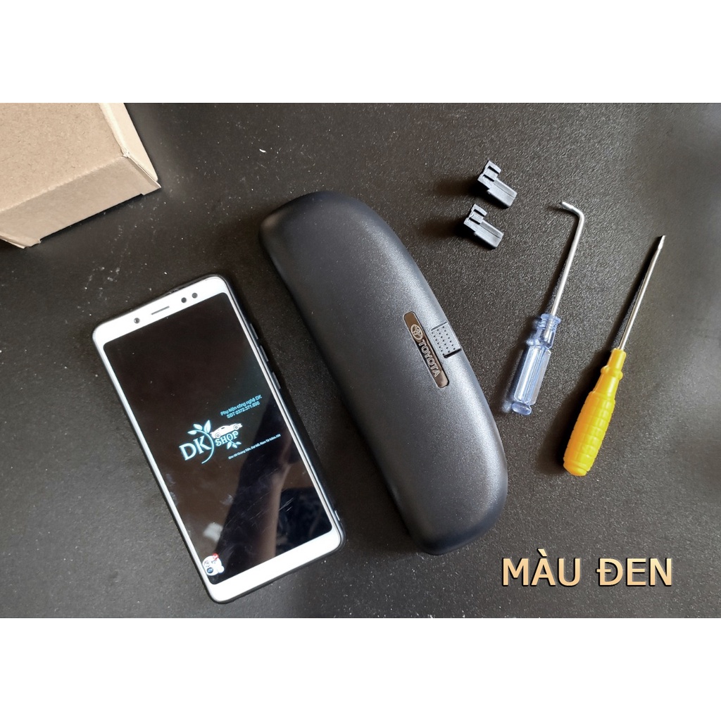 Hộp đựng kính TOYOTA CROSS