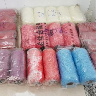 Set sợi thô dùng để móc túi ví mũ handmade. Chị em tha hồ móc với set móc này nha. Set sợi thô .........................