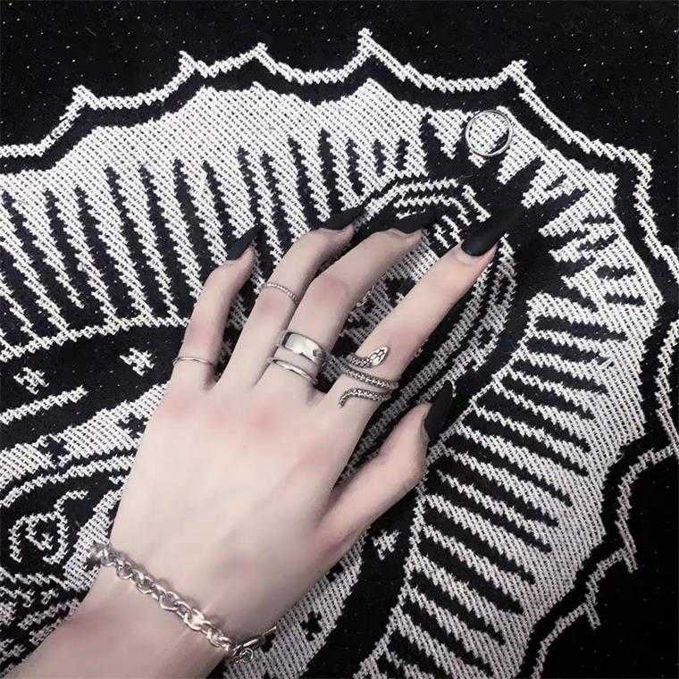 Nhẫn Hình Rắn Quấn Dây Có Thể Điều Chỉnh Kích Thước 2269 Dành Cho Nam Và Nữ