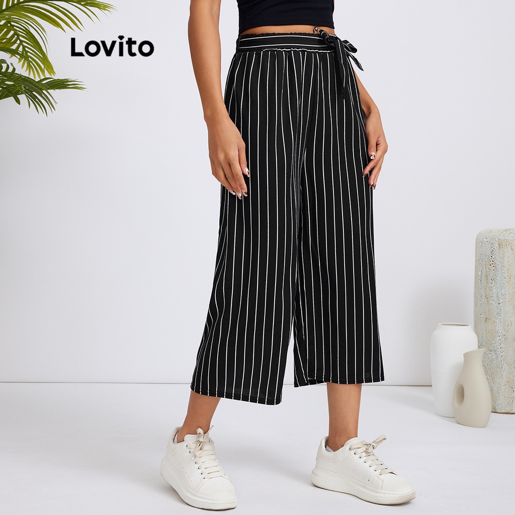 Quần Lovito phối dây buộc họa tiết kẻ sọc phong cách thường ngày L18X307 (màu đen và trắng)