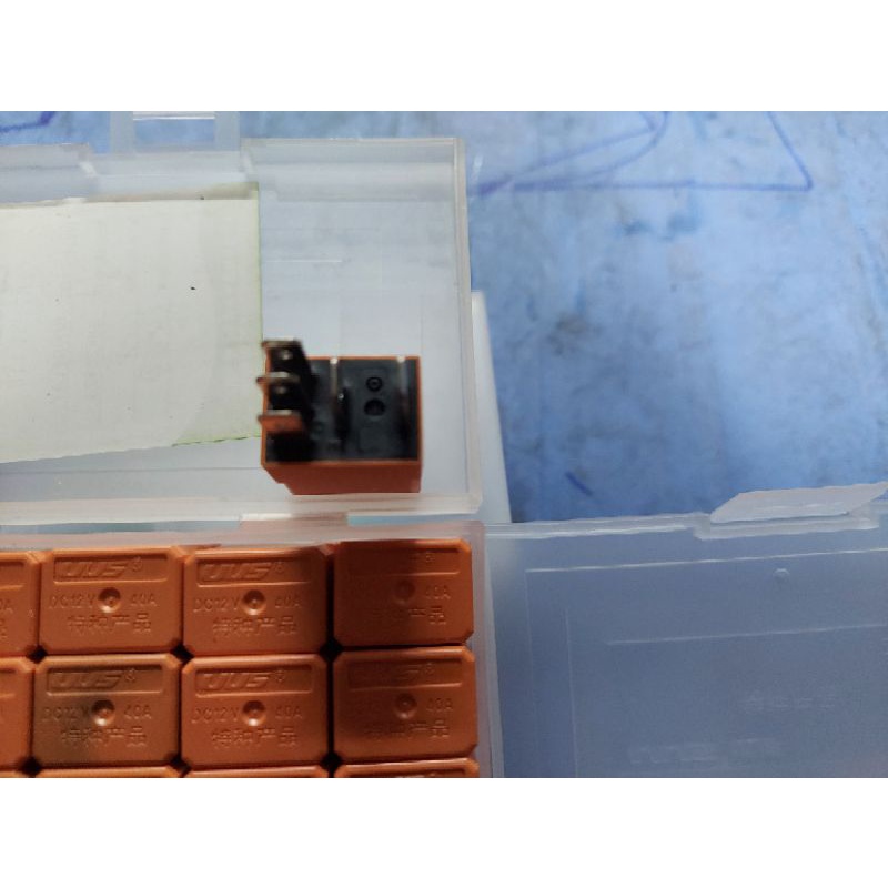 Rơ le 12v,24v loại nhỏ. rơ le 4 chân, rơ le 5 chân . loại 40A
