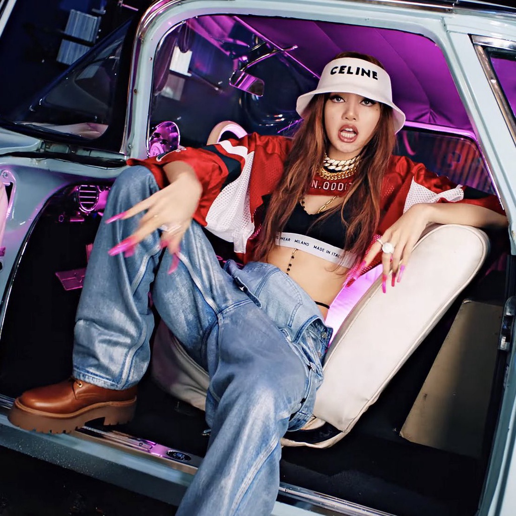 Nón Bucket C.E.L.I.N.E Black Pink Lisa màu trắng - BlackPink