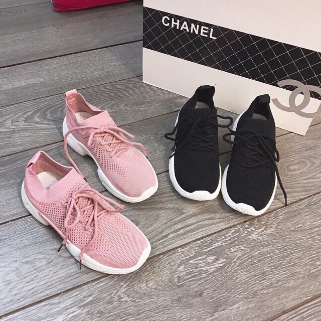 Sneakers Đen + Hồng 3p