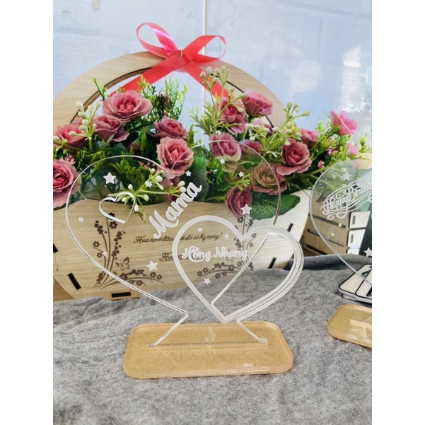 Quà chúc mừng sinh nhật khắc theo yêu cầu phù hợp để tặng người thân bạn bè mẫu trái tim. | BigBuy360 - bigbuy360.vn