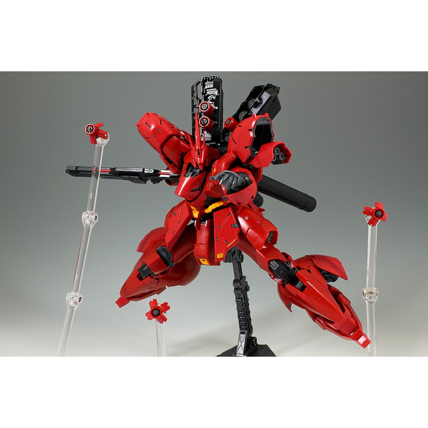 Mô hình Gundam RG 1/144 Sazabi Bandai