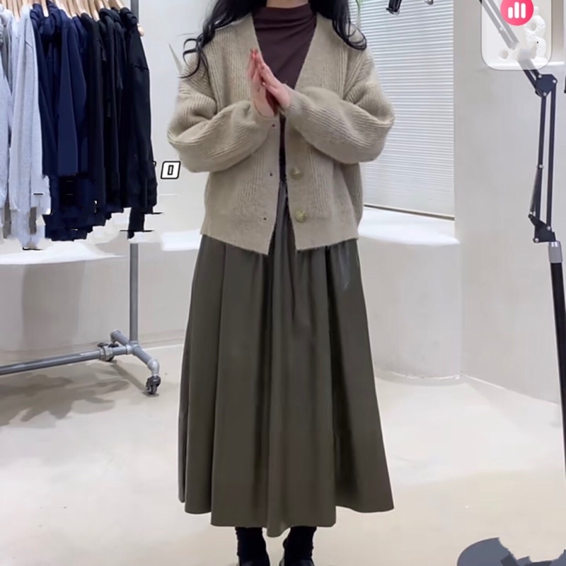 Cardigan len cúc chất dày mịn