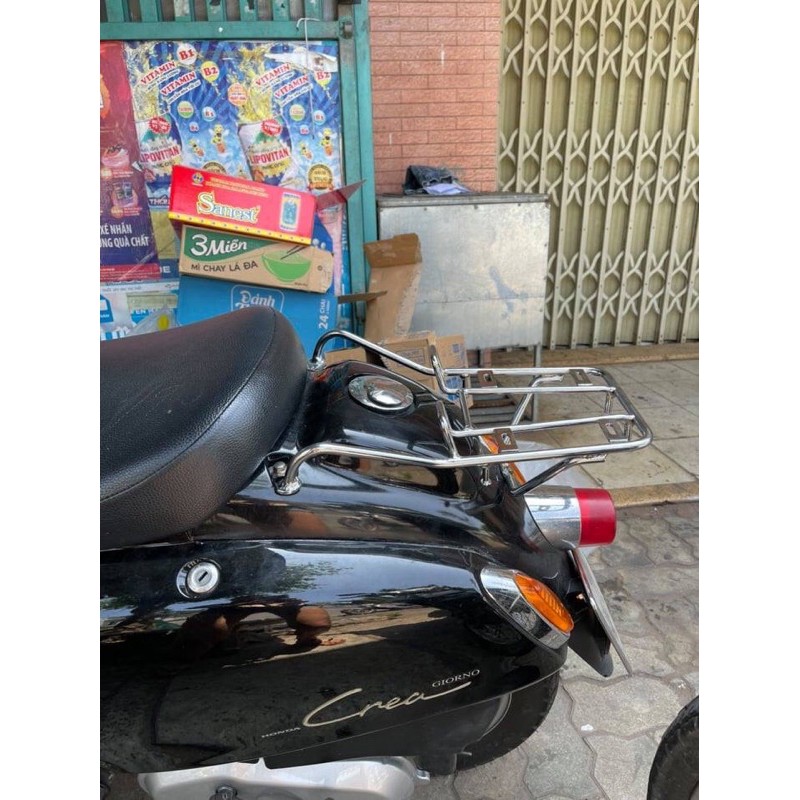 baga sau honda crea 50cc xe nhật bãi, cảng sau crea honda 50cc xe nhật bãi dùng đeo hàng , ko dùng được cho xe tàu......