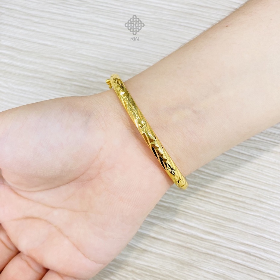 Vòng tay vàng trơn titan, Lắc tay vàng trơn titan giả màu vàng 18k, TRANGSUCMOILUATUOI.RIN