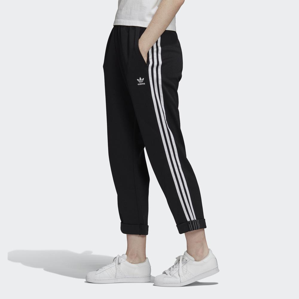 Quần adidas ORIGINALS Nữ Primeblue Relaxed Boyfriend Pants Màu đen GD2259