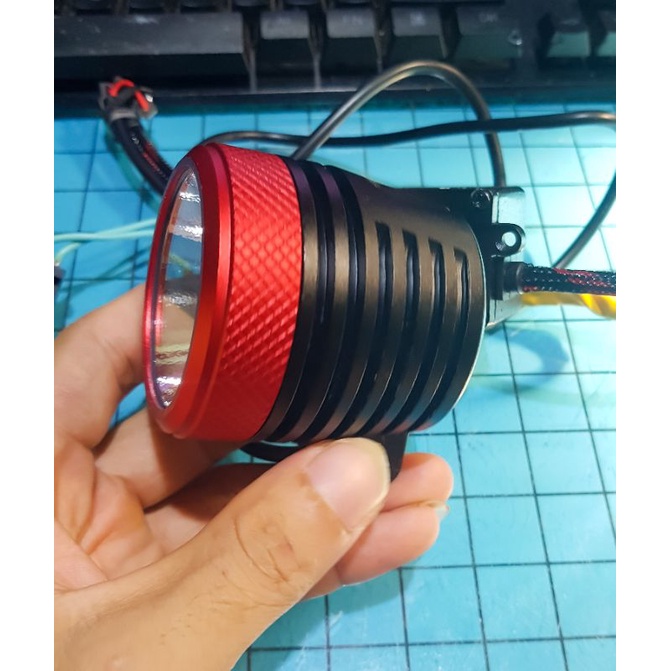 Mới đèn trợ sáng xe máy csp 7070 9 nhân 60w công suất cao