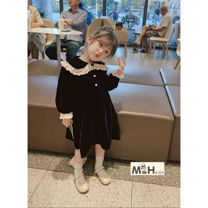 Váy nhung bé gái