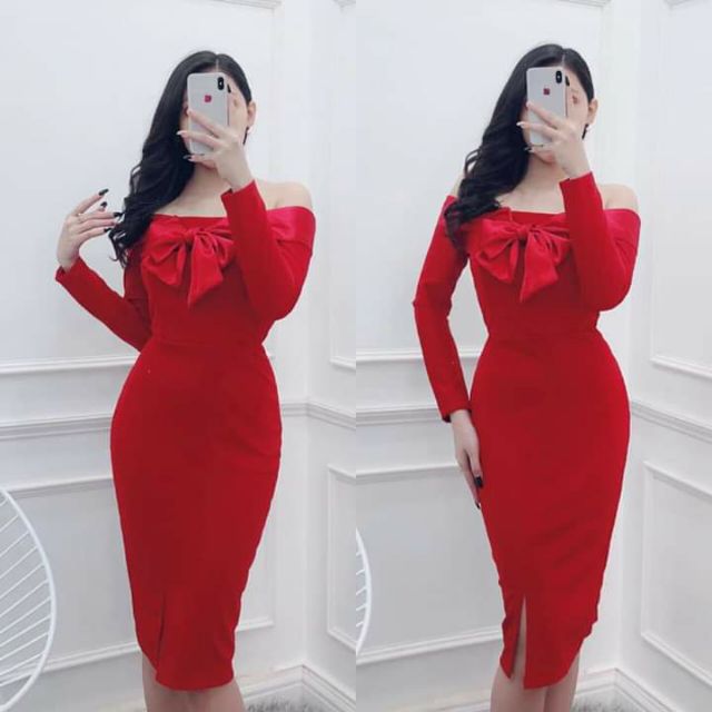ĐẦM BODY TRỄ VAI NƠ XẺ ĐÙI