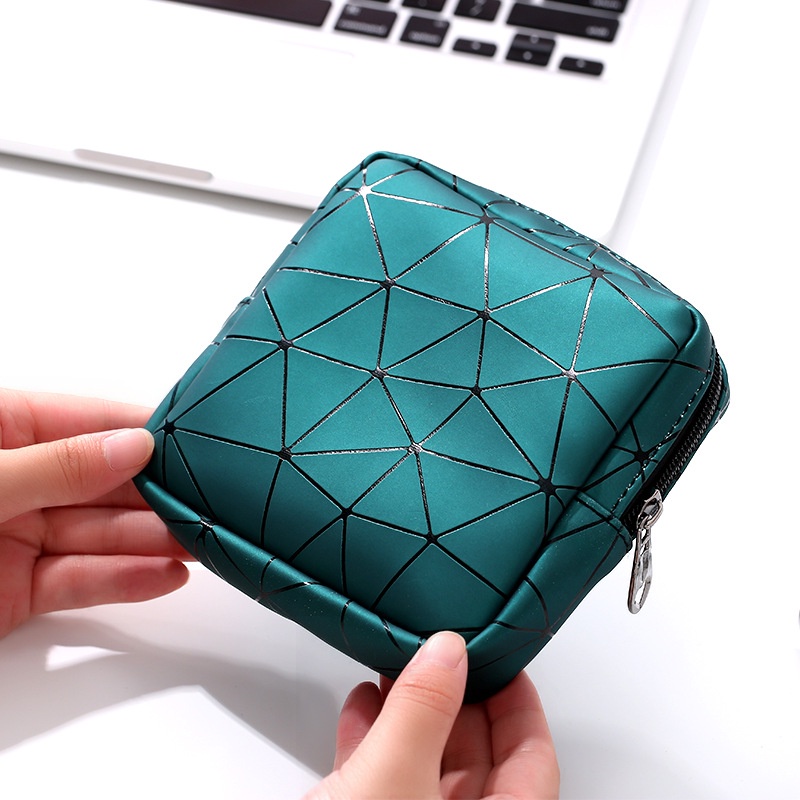 Aunt towel portable bag monthly small bag carry large-capacity sanitary napkin bag sanitary napkin storage bag