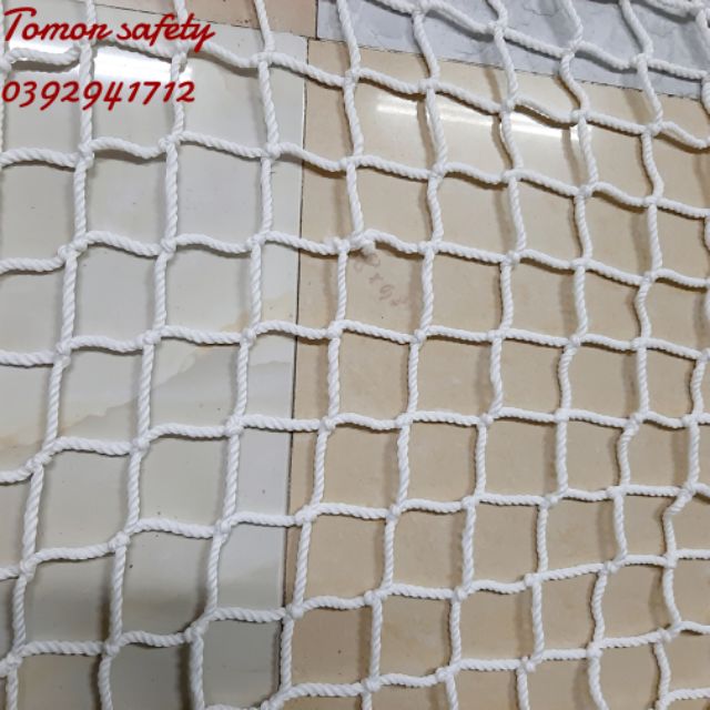 Lưới an toàn dù trắng - Mắt luới 10x10 cm_