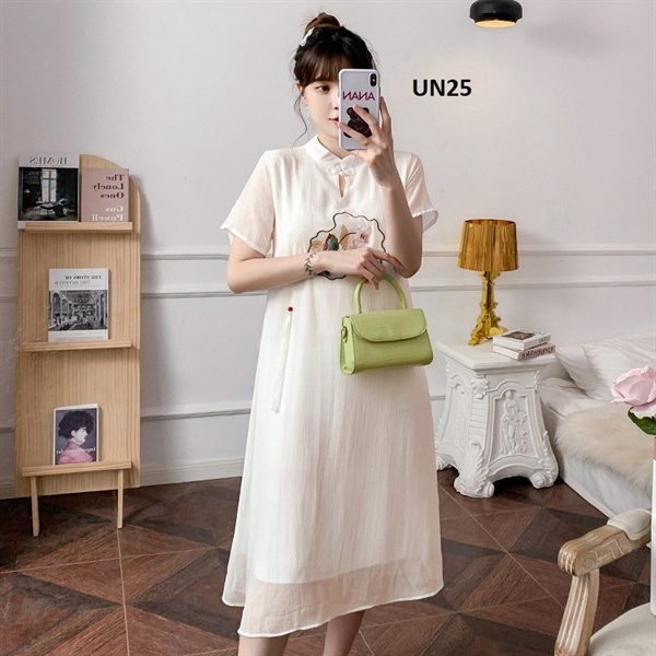 Đầm bầu kiểu dáng cách tân dáng dài chất voan họa tiết thêu tỉ mỉ-UN25