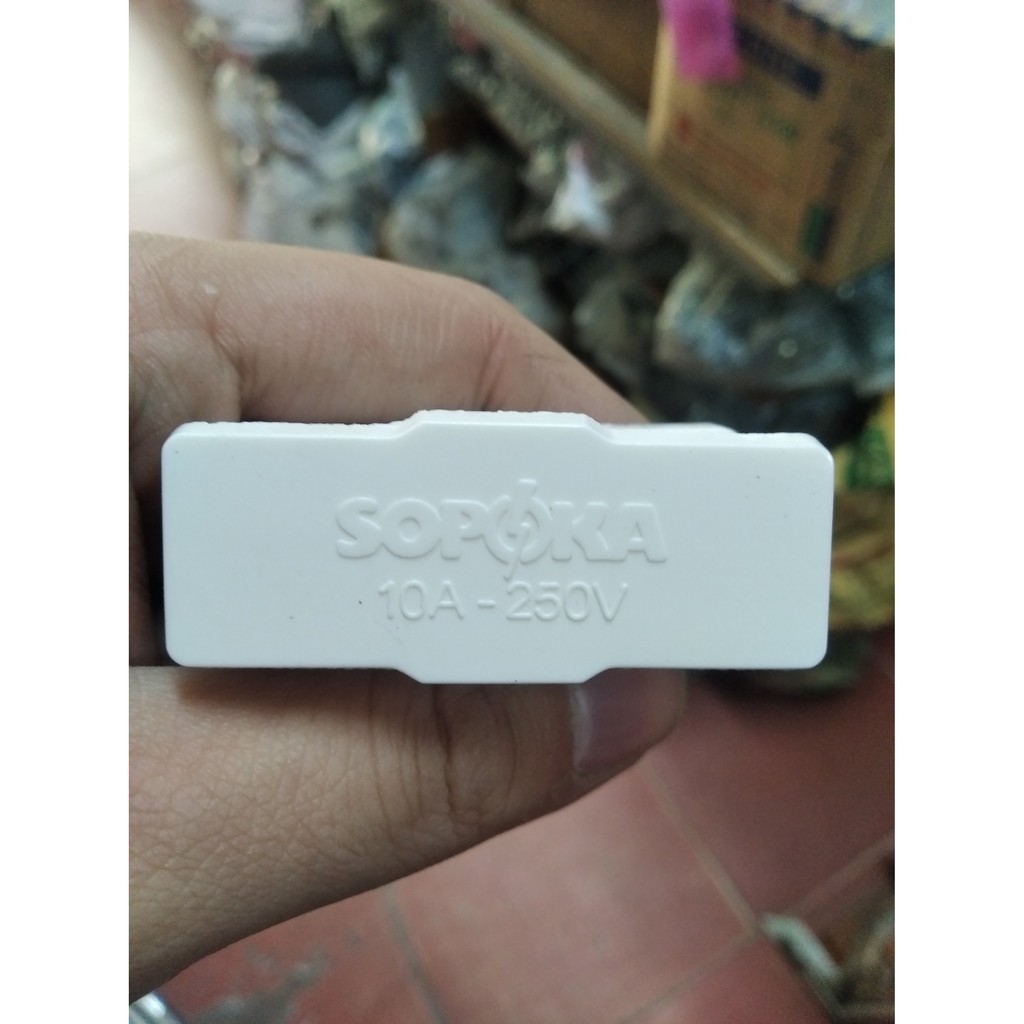 CẦU CHÌ ĐIỆN LOẠI 10A  MÀU TRẮNG