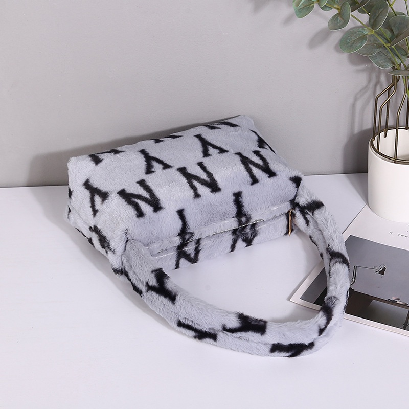 Fashionable European and American style printed shoulder bag