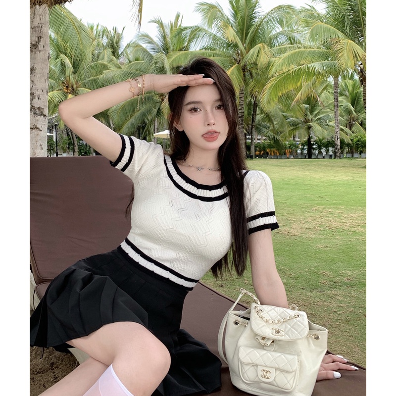 QKOOLE  Áo Thun Nữ Tay Ngắn Cổ Tròn Phong Cách Thời Trang Hàn Quốc