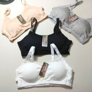 Áo bra 3 dây ngang có đệm ngực, áo lá hoc sinh