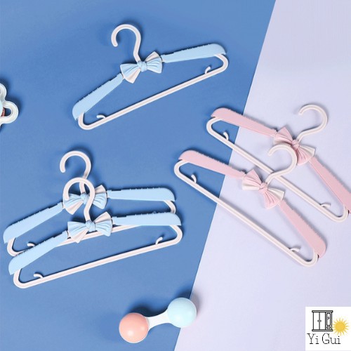 💥FREESHIP💥Móc treo quần áo trẻ em bằng nhựa 7 nấc co dãn cho bé từ 0-18 tuổi