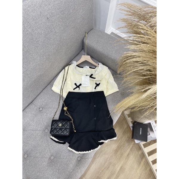 Set áo sơ mi phối chân váy ren bèo