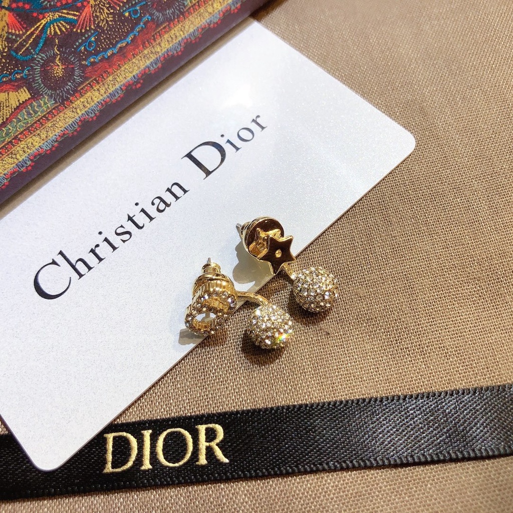 Khuyên Tai Dior Đính Quả Cầu Chữ Kim Cương Thời Trang Cho Nữ