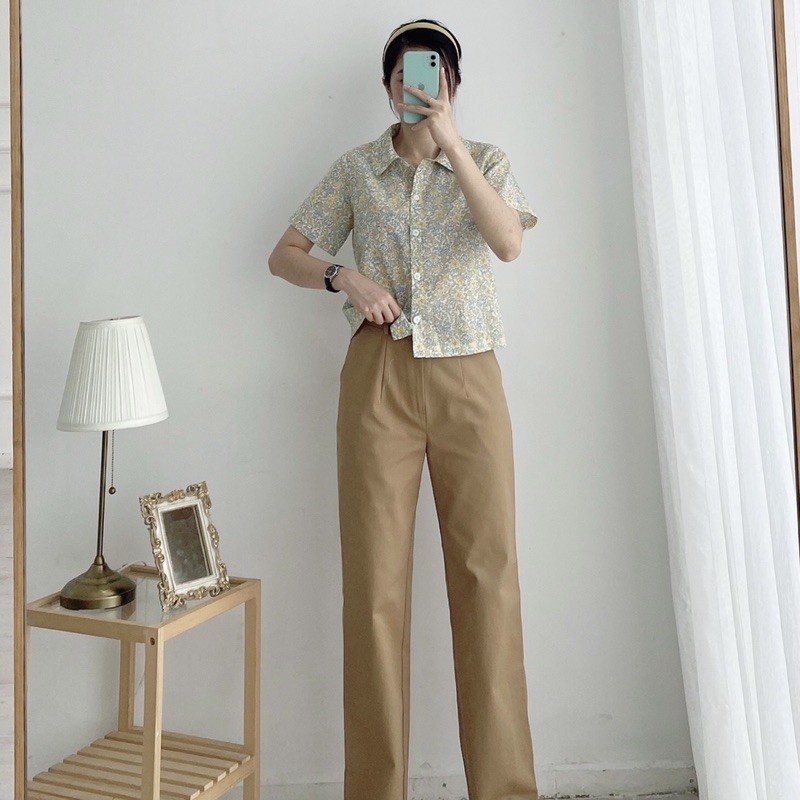 Áo sơ mi dáng croptop tay ngắn phối cổ bèo vải linen cao cấp Camila Shirt - Sibling House