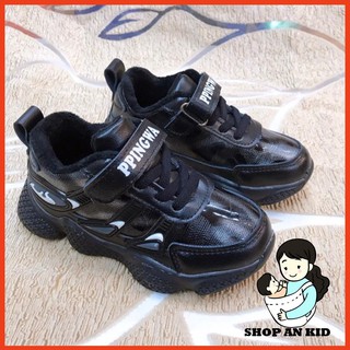 Xả kho (Lỗ ) Giày thể thao trẻ em chất lượng cao