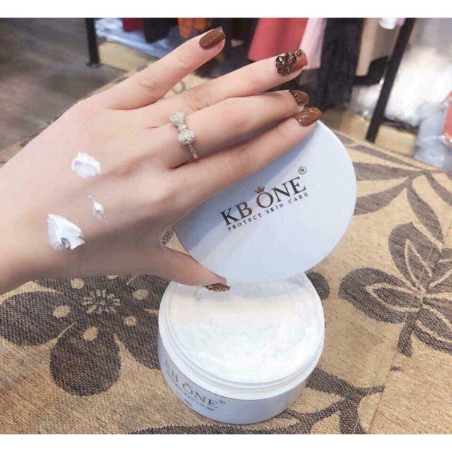 Kem body Kbone 200g - Dưỡng trắng toàn thân
