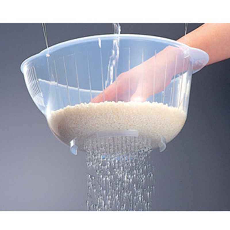 Bát rửa gạo đáy chắc chắn có miệng đổ nước dùng được các loại hạt và rau củ khác