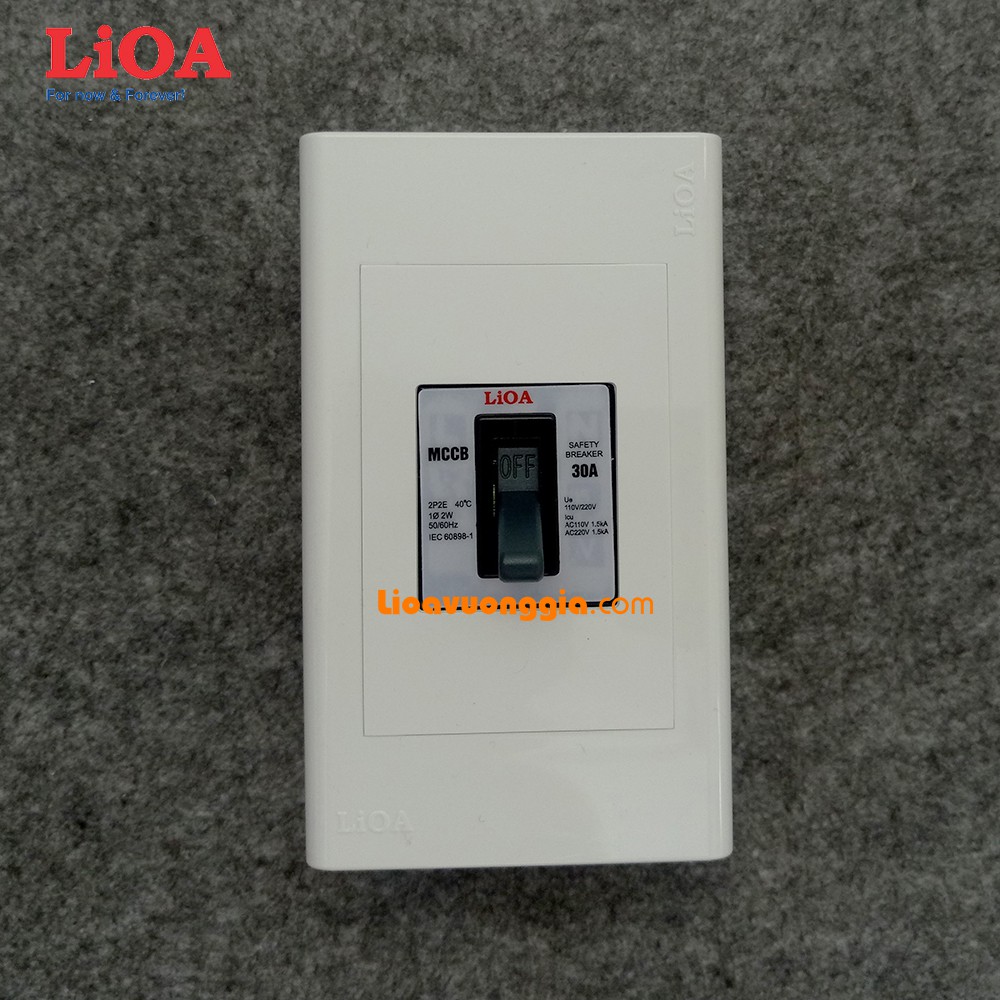 Combo cầu dao tự động an toàn APTOMAT LiOA 30A - Lắp âm tường