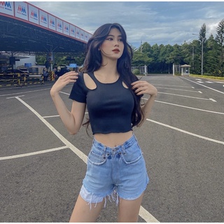 Áo croptop tay ngắn khoét vai▪RICA Croptop