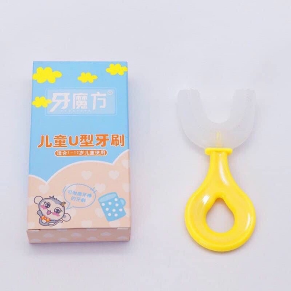 Bàn chải chữ u cho bé, chất liệu silicon siêu mềm mại dành cho bé từ 2 - 6 tuổi