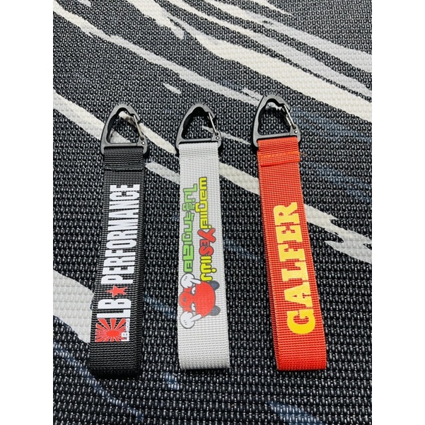 Móc khoá dây siêu tiện móc được nhiều vật dụng giao mẫu và màu ngẫu nhiên